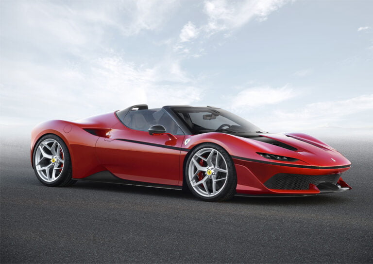 Ferraris 50-årsjubileumsbil – ” Ferrari Bespoke J50 ”