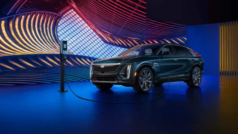 Cadillac Lyriq – Amerikanska stilen i elektrisk form!
