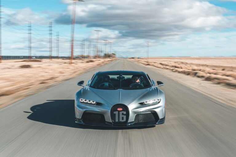 Bugatti Chiron Super Sport – Upplev Adrenalin, Hästkrafter & Lyx på en helt egen nivå!