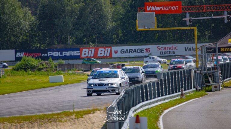 Suksess for Endurance Racing i Norge – STEC og Vålerbanen Leverer Magi!