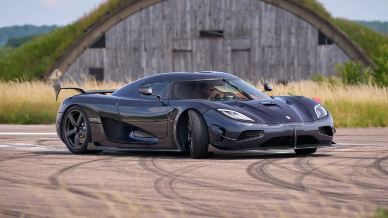 Koenigsegg Chimera – Framtidens Hyperbil Med Innoverande Teknik!