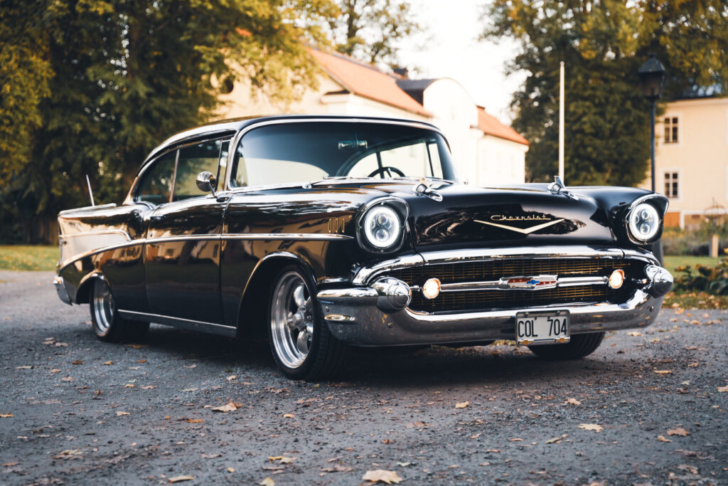 Vintagefeber med Peder: Chevrolet Bel-Air 1957 Coupe: En Klassiker i Amerikansk Bilhistoria