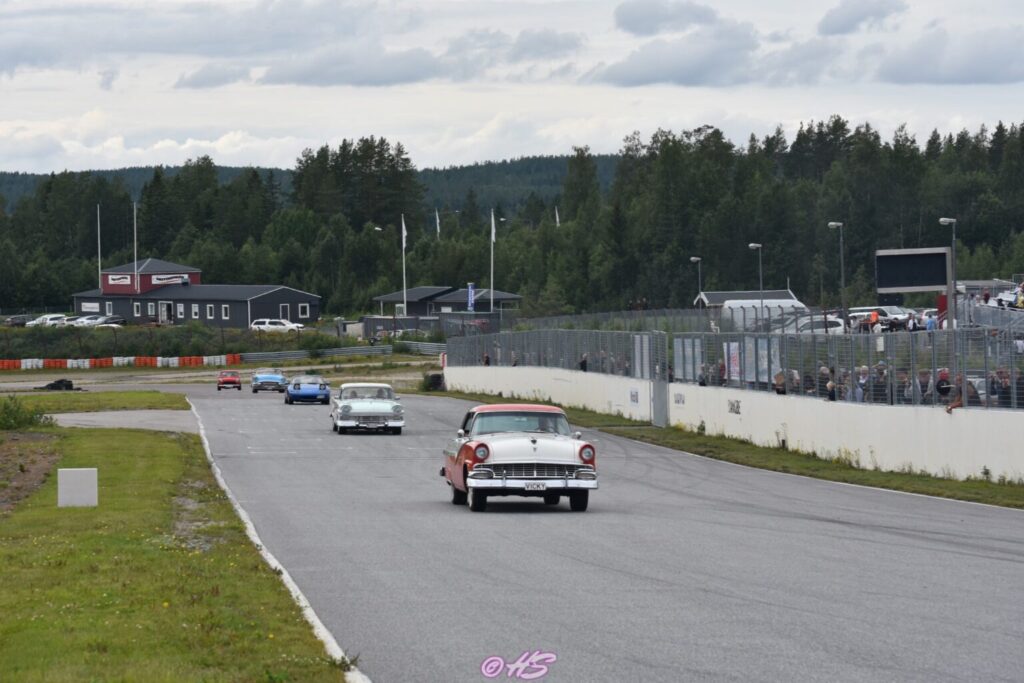 Motorfest i Västernorrland vid Mittsverigebanan: Mid Sweden Motorfestival Levererar Höjdpunkter för alla Motorentusiaster i Norr för Motorkulturen